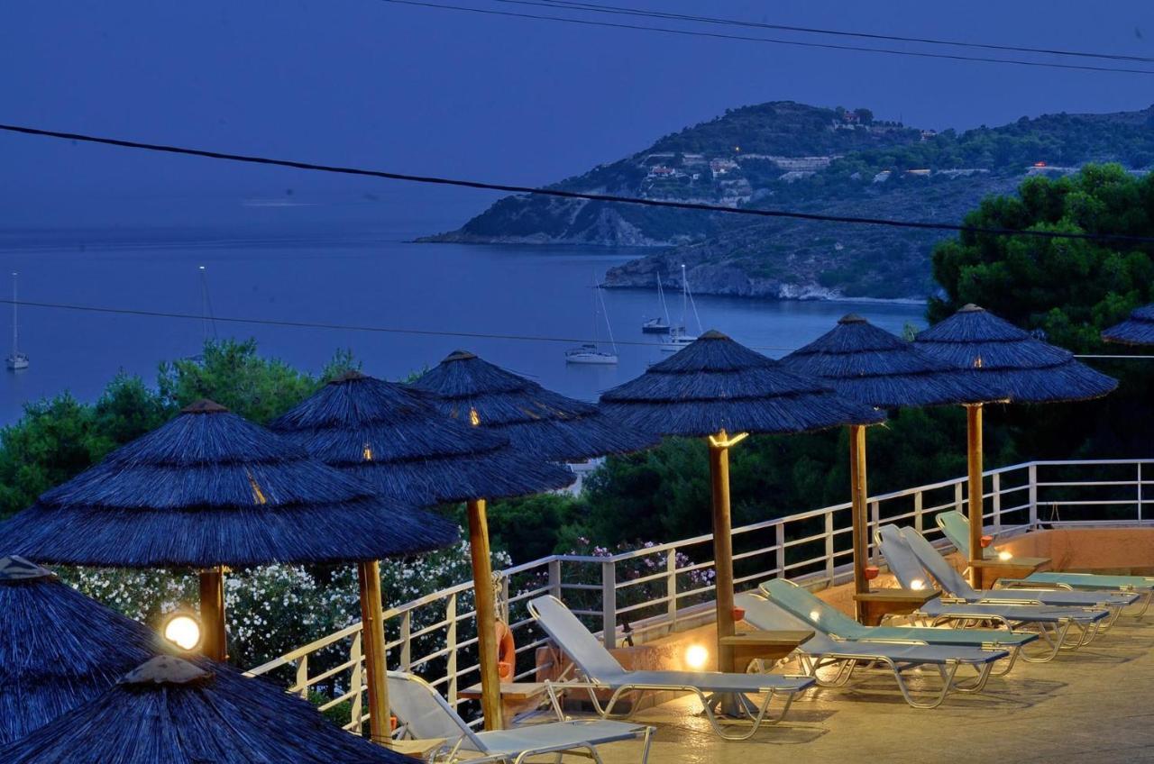 Hotel Magda Agia Marina  Экстерьер фото