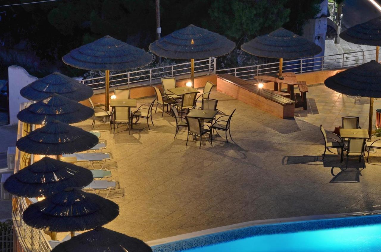 Hotel Magda Agia Marina  Экстерьер фото